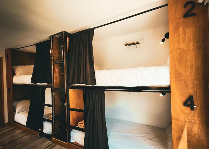 Dormís Acá